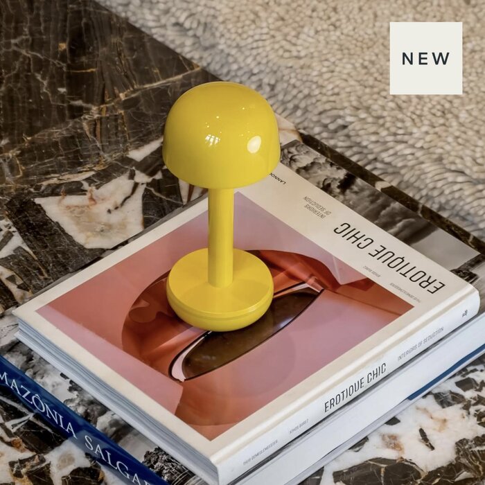 Noble Two - Rechargeable Cordless Table Lamp - High Gloss Yellow